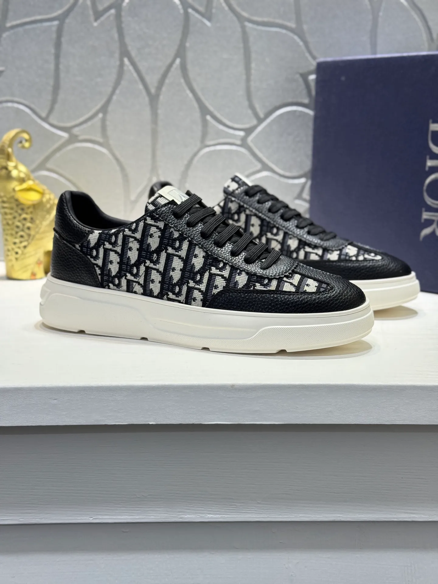 Men's Men's Shoes💰420【New Style】🦑🦑Dior🔥Christan Dior (Dior) hot style [new style] ⚠⚠️Top purchasing 🔍🔍men's casual shoes, upper cowhide stitched with Dijia special fabrics, soles: original soles specially provided by the original factory, exclusive movable molded soles super comfortable, original factory single goods, 🔍🔍high-quality multi-color splicing design, exquisite workmanship, unique, Sheepskin lining💪Details determine quality, we only make shoes with care, you can enter and leave the counter at will, welcome to compare🇮🇹Size: 38-44 (45 customized